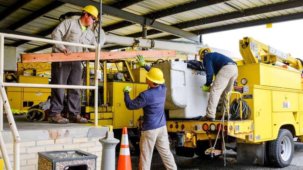 REC Teams Prepare for Outage Response