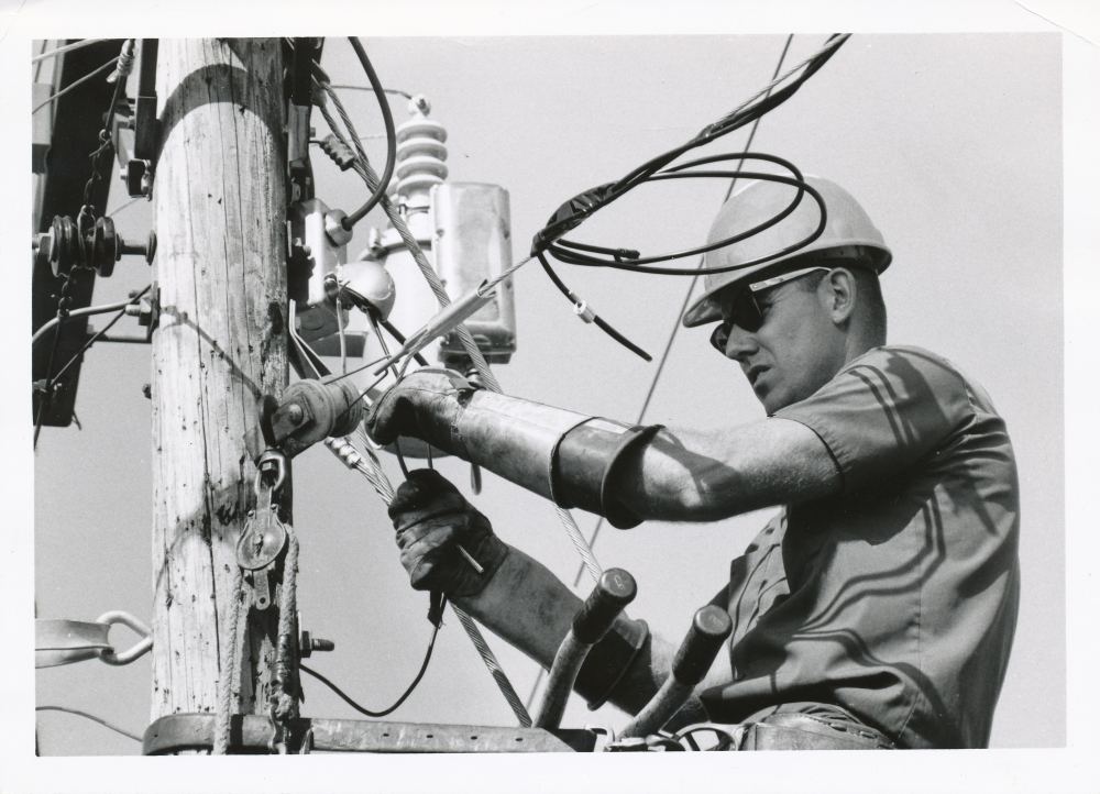 VEC Lineman Cover
