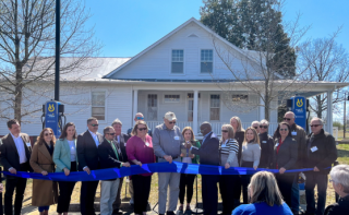 LO ribbon cutting